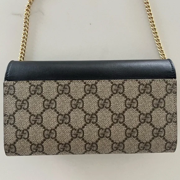 Gucci Padlock GG Supreme Monogram Chain Wallet WOC / Shoulder / Crossbody Bag - Picture 2 of 16